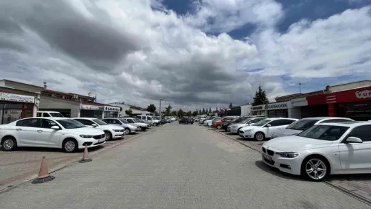 İkinci el otomobil piyasası hareketlendi