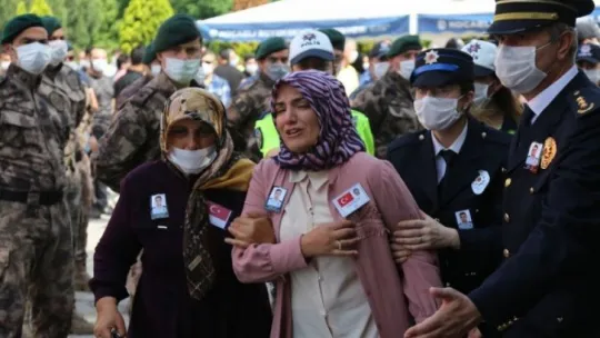 Şehidin eşinden en acı veda 'Seni seviyorum Fatih'