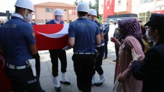 Şehidin eşinden en acı veda 'Seni seviyorum Fatih'