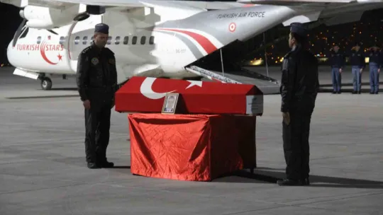Şehidimizin naaşı Ankara'ya uğurlandı