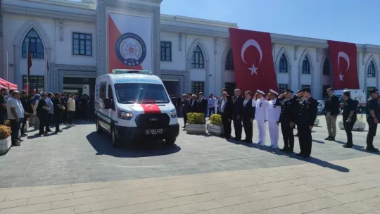 Şehit polis için tören: Annenin feryatları yürekleri dağladı
