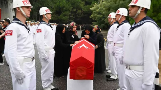 Şehidimizin naaşı, baba ocağına uğurlandı