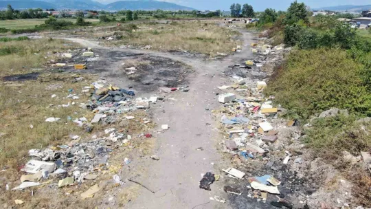 Şehrin göbeğinde 'utandıran' görüntü: Kimse önlem almıyor