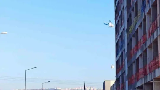 Şehrin üstünde asılı duran helikopter merak uyandırdı, gerçek sonradan anlaşıldı