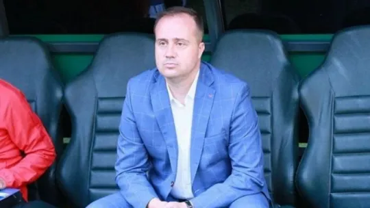 Selahaddin Dinçel, Üzülmez'e meydan okudu!