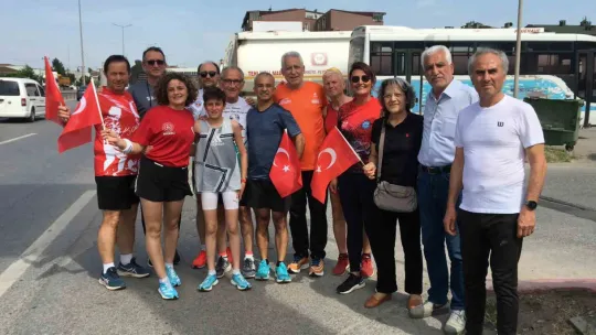 Selanik'ten alınan toprak Anıtkabir'e götürülüyor