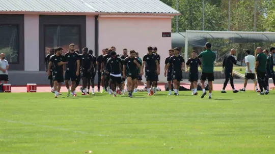 Selçuk İnan: Sarı kart gereksizdi, hakem kolaycılığa kaçtı