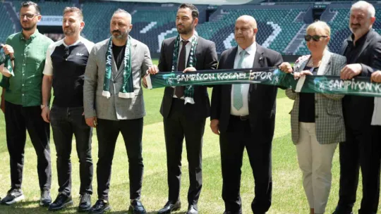 Selçuk İnan, Kocaelispor'a imzayı attı