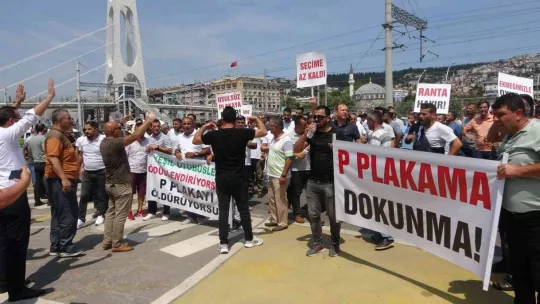 Servis esnafından büyük tepki: Büyükşehir'e yürüdüler