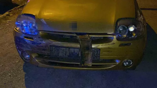 Servis minibüsü ile otomobil çarpıştı: Yaralılar var