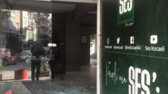 Ses Kocaeli Gazetesi'ne silahlı saldırı!
