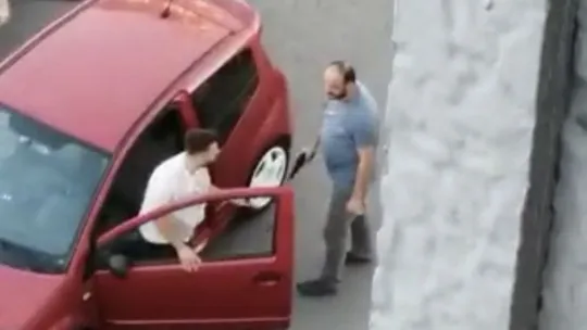 Silahlı yol verme kavgasında 3 gözaltı!