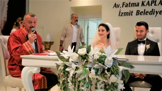 Siyaset ve iş dünyasını buluşturan düğün
