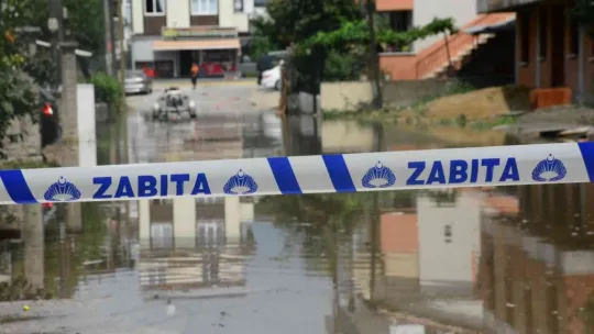 Sokak göle döndü, felakete ramak kaldı
