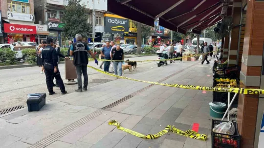 Sokak ortasında arkasından sinsice yaklaşıp vurdu