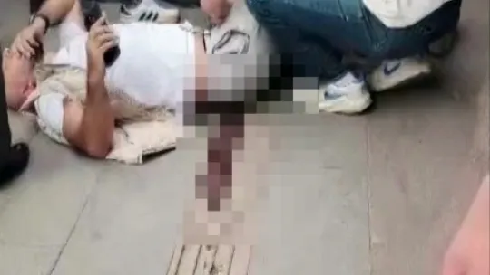 Sokak ortasında arkasından sinsice yaklaşıp vurdu