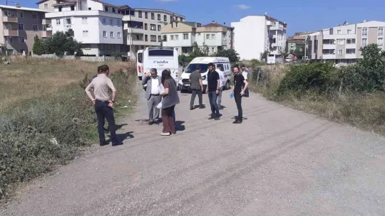 Sokak ortasında erkek cesedi bulundu
