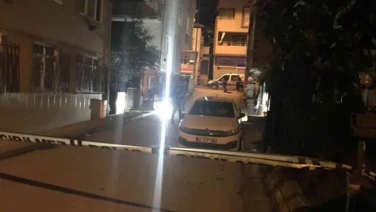 Sokak ortasında silahla vurulan şahıs yaralandı