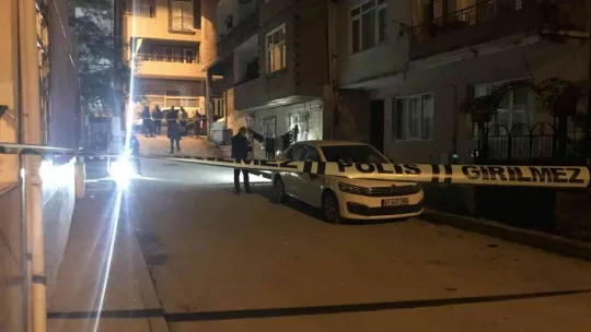 Sokak ortasında silahla vurulan şahıs yaralandı