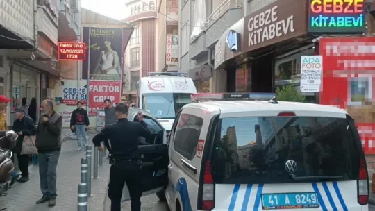 Sokakta karşılaştığı arkadaşı tarafından bıçaklandı