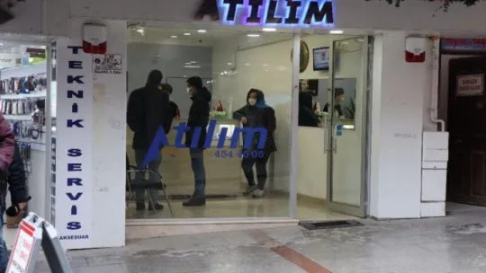 Soyguncuyu elindeki altın çekme makinesi ile kovalayan kadın konuştu!