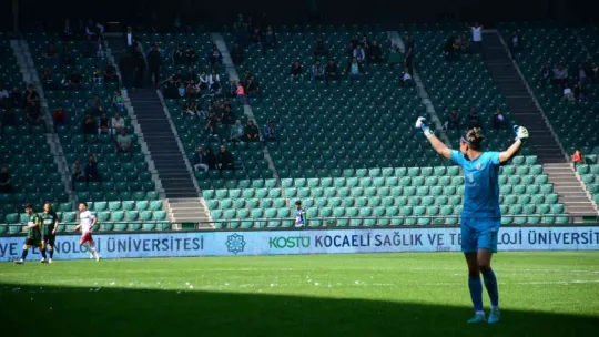 Kocaelispor işi zora soktu: 2-2