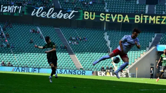 Kocaelispor işi zora soktu: 2-2