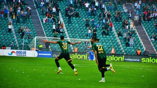 Kocaelispor işi zora soktu: 2-2