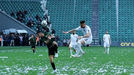 Körfez'in çocukları inandı artık: 2-1
