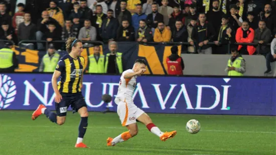 Süper Lig'de şampiyon Galatasaray