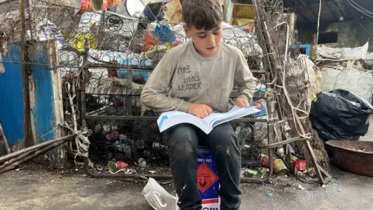 Suriyeli sanılmaktan korktu, motosikletine yazdı: Artık önümü kesmiyorlar