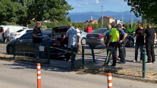 Sürücü Dur ihtarına uymayınca kovalamaca hastanede bitti: 1 yaralı, 2 gözaltı