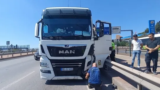 Sürücü fenalaştı, ortalık savaş alanına döndü