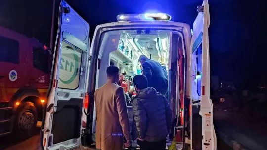 Rize'den Karasu'ya gelen aile kaza yaptı