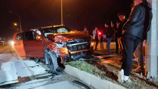 Rize'den Karasu'ya gelen aile kaza yaptı