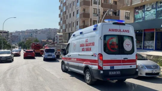 Tadilatı yapılan çatı alevlere teslim oldu!