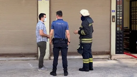 Tadilatı yapılan çatı alevlere teslim oldu!