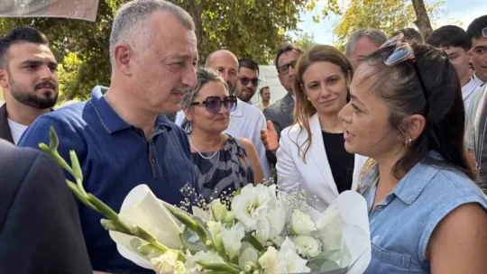 Tahir Büyükakın: Bu hizmetleri göz boyamak için yapmıyoruz