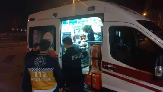 Bıçaklı saldırıya uğrayan kişi yaralandı