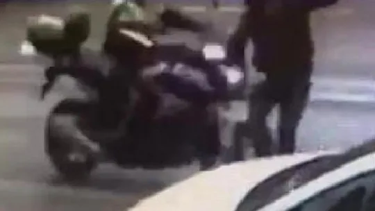 Taksicinin öldüğü kaza anları kamerada!