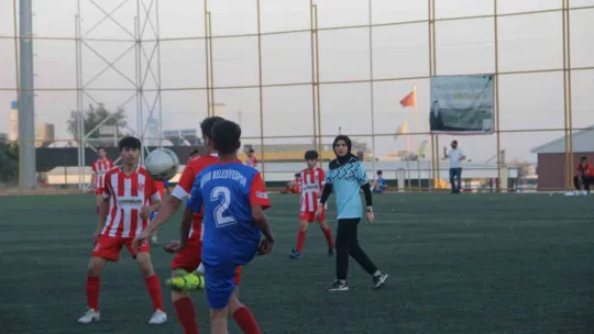 Tanju Çolak'tan Kuntz'a ağır eleştiri