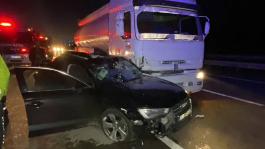 200 metre sürüklenen otomobilden sağ çıktı