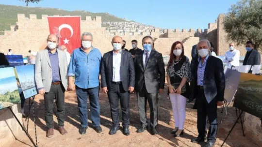 Tarihi Hereke Kalesi 5 yıl süren restorasyon sonrası turizme kazandırılıyor