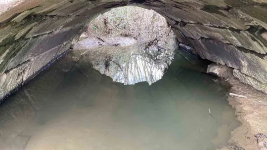 Tarihi köprü yıllara meydan okuyor