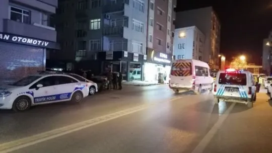 Tartıştığı husumetlisini silahla vurdu