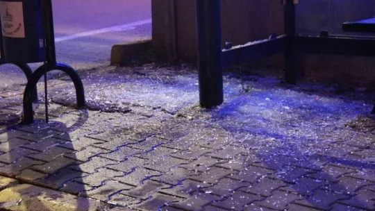 Tartıştıkları şahsı tüfekle yaralayıp kaçtılar