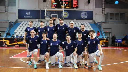 Kocaeli BŞB Kağıtspor evinde galip geldi: 75 - 66