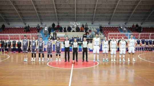 Kocaeli BŞB Kağıtspor evinde galip geldi: 75 - 66