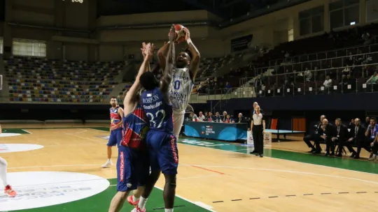 Kocaeli BŞB Kağıtspor evinde mağlup oldu: 48-62