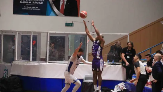 Kocaeli BŞB Kağıtspor evinde mağlup oldu: 57 - 81